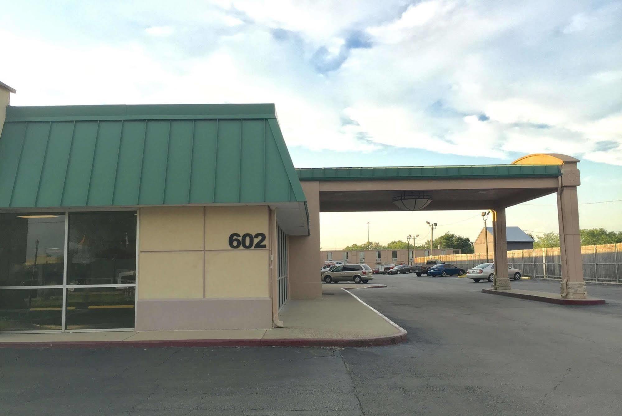 印第安纳波利斯南费尔布里奇快捷酒店 印第安納波利斯 外观 照片
